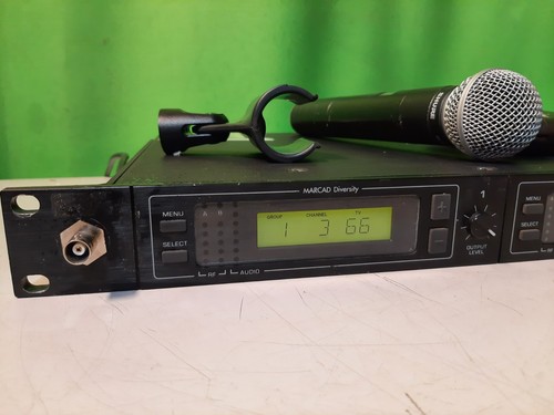 Shure UR4D-UA Wireless Receiver Kit 782-806 MHz w/ U1-UA Bodypack, (2) Antenna - Picture 3 of 8