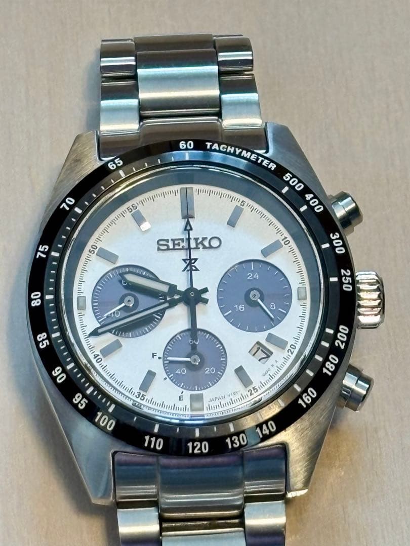 SEIKO PROSPEX SPEEDTIMER SOLAR CHRONOGRAPH PANDA DIAL WATCH