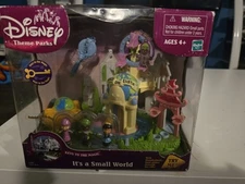 Disney It's a Small World Playset