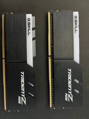 G.Skill Trident Z RGB 16Gb(2x8Gb) DDR4 4000 MHz F4-4000C18D-16GTZRB