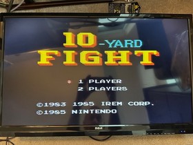 10-Yard Fight (Nintendo Entertainment System NES 1985) Tested and Working!