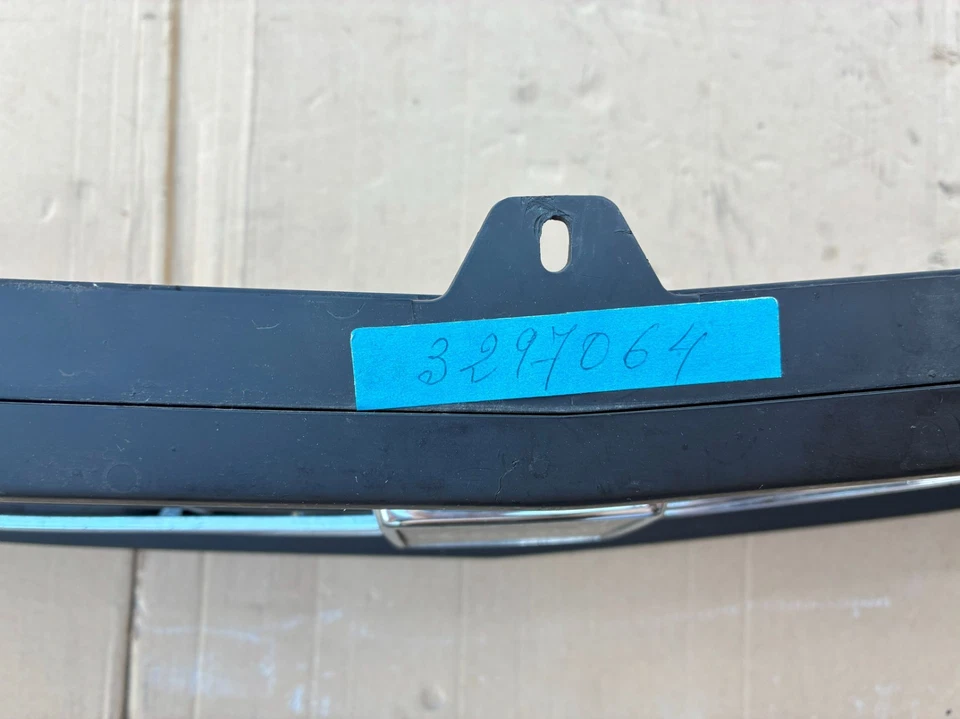 Grille de calandre noir pour Volvo 340 / 360  1985 - 19UnUne - Imagen 4 de 4