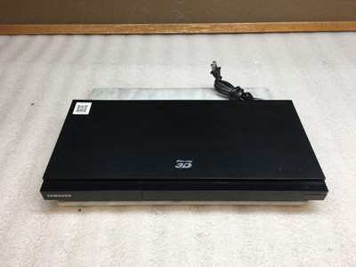 Samsung BD-D5500 3D Blu-ray DVD Disc Player No Remote incl