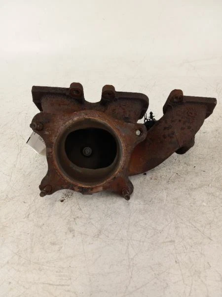 Ford Taurus 2010 colector de escape trasero derecho Foto 4 de 4