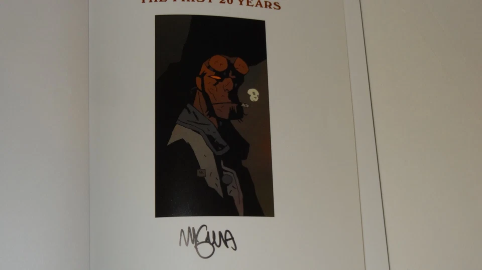 Hellboy Los Primeros 20 Años Tapa Dura por Mike Mignola 3x (Firmado) Foto 4 de 4
