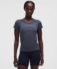 Lululemon Size 6 Swiftly Tech Short-Sleeve Sh...