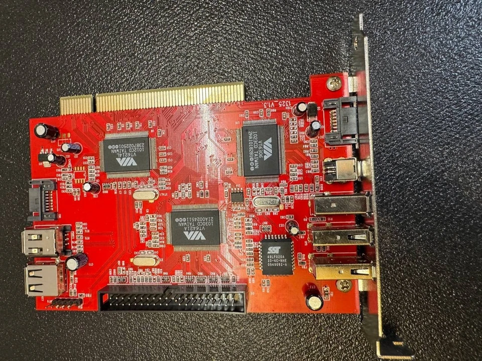 Vintage PNY GeForce 6200 256MB AGP + USR 5610C PCI Modem + VIA USB/FireWire - Image 3 of 4