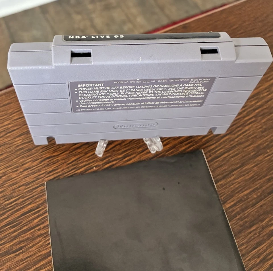 Authentic NBA Live 95 - SNES Super Nintendo - Tested With Manual NOT WORKING!!! - Image 4 of 4