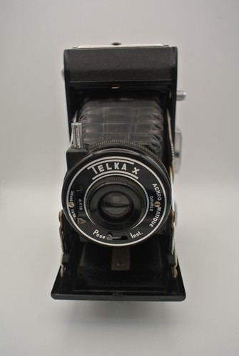 Telka X medium format 6x9 camera with Achromatique Double Lens. Collector item