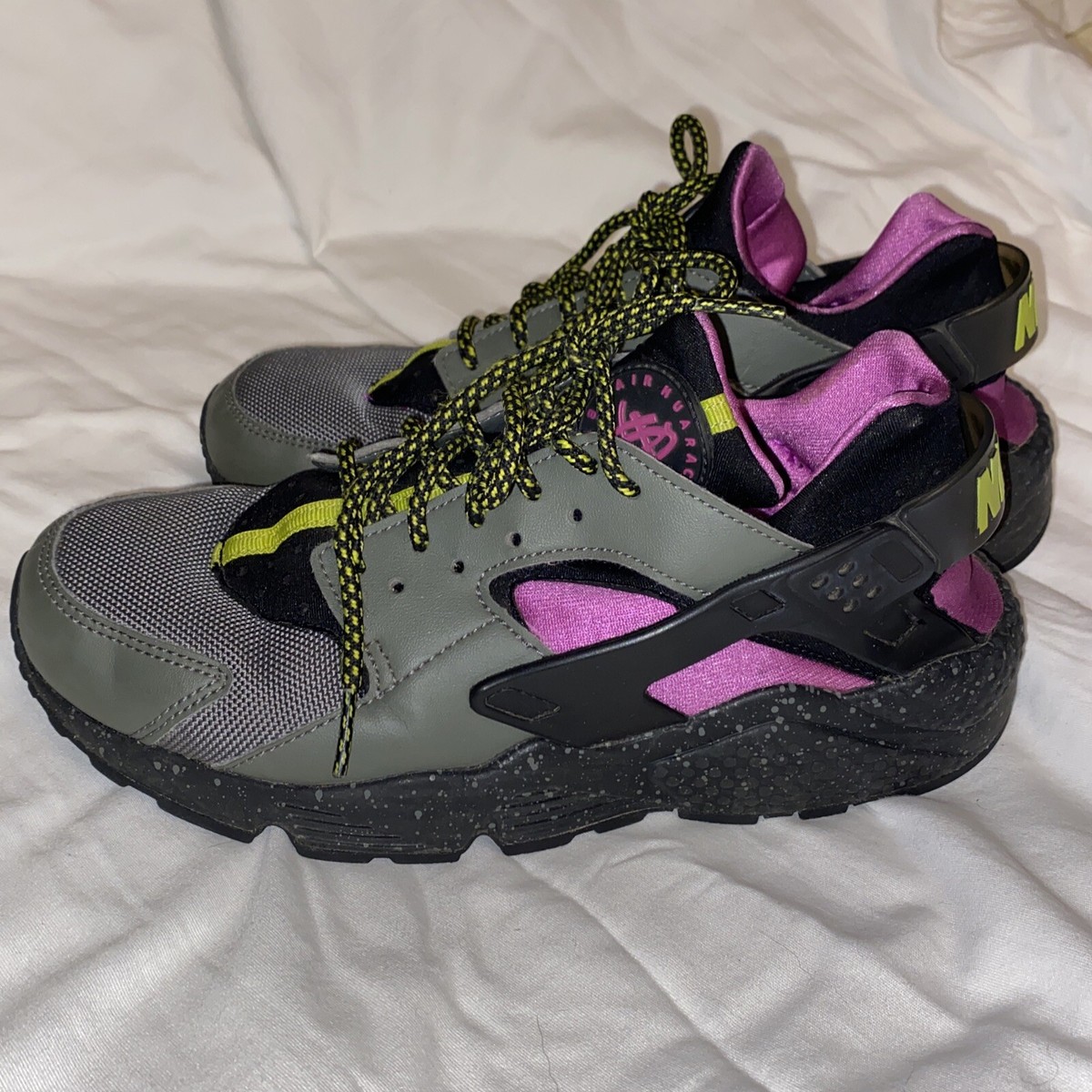 Size 8 - Nike Air Huarache Run SU River Rock Cactus for sale 