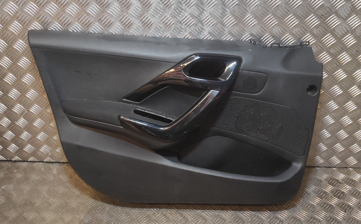 Garniture De Panneau De Porte Arrière Gauche Pour Peugeot 208 - Pièce D'origine 96763548ZD, Occasion