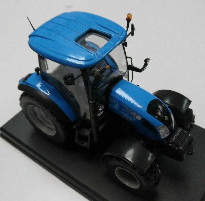 Model Tractor LANDINI Powermondial 120 1/32nd By REPLICAGRI - Image 3 of 4