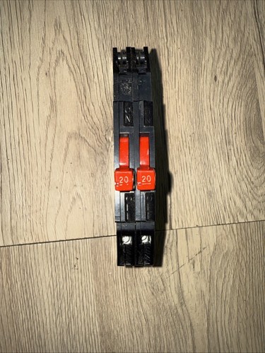 ZINSCO SYLVANIA CHALLENGER  RC-38 AL TANDEM  BREAKER 20 AMP 2-POLE THIN RC38-20