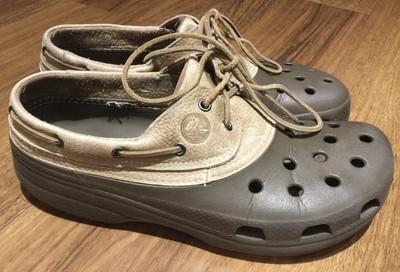 Leather Trimmed Crocs Islander Pitcrew 