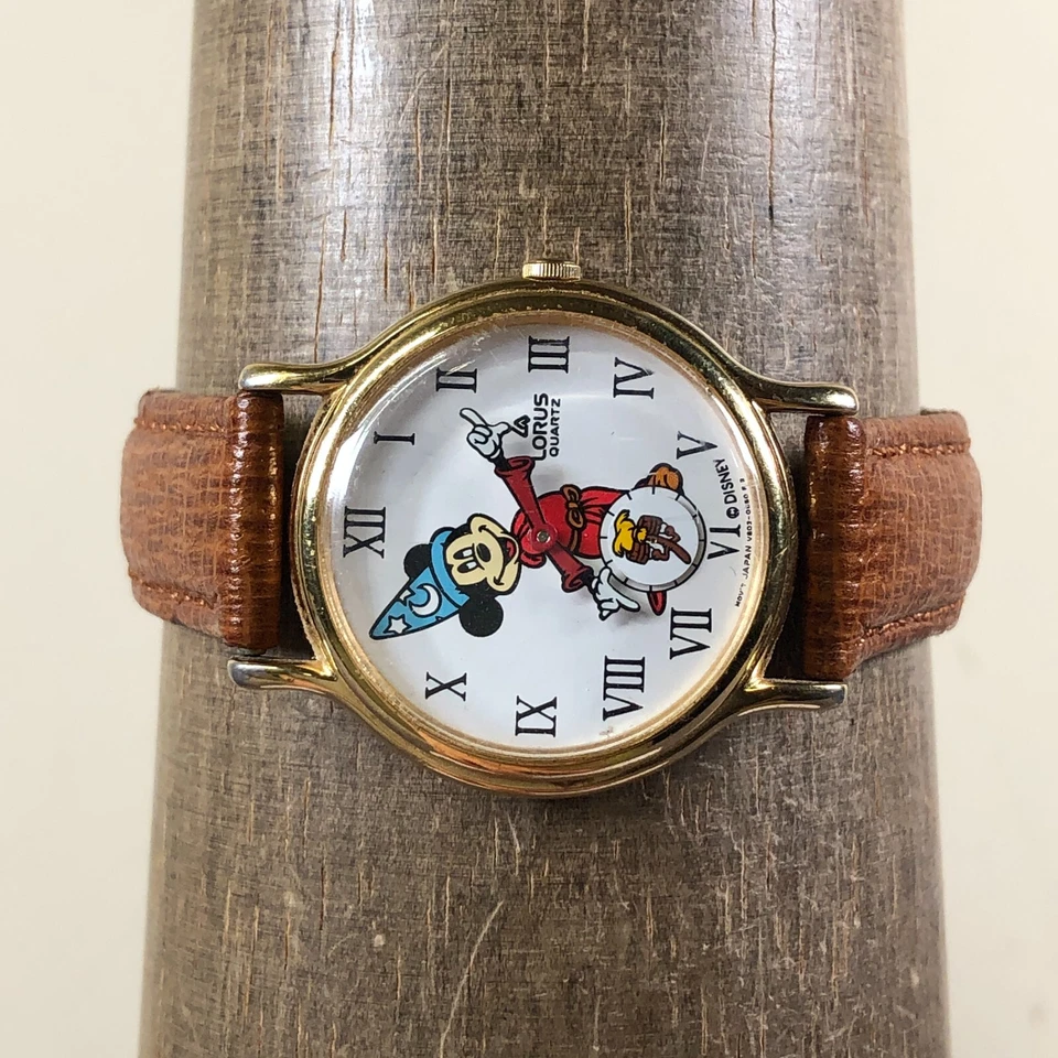 Luros Unisex V803-0110 Disney Mickey Mouse Sorcerer Leather Quartz 31mm Watch 7" - Image 2 of 4