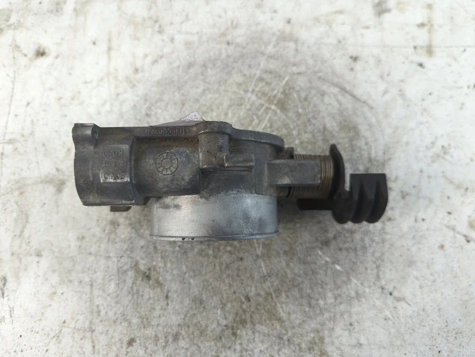 Chrysler Town & Country 2003-2007 carrocería del acelerador QD38D Foto 3 de 4