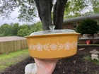 Vintage Pyrex 664 Big Bertha 4 Quart Butterfly Gold Casserole Dish 11.5”