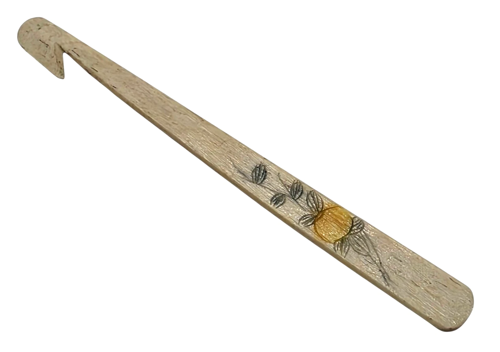 VINTAGE Carved Scrimshaw Orange Peeler or Crochet Hook