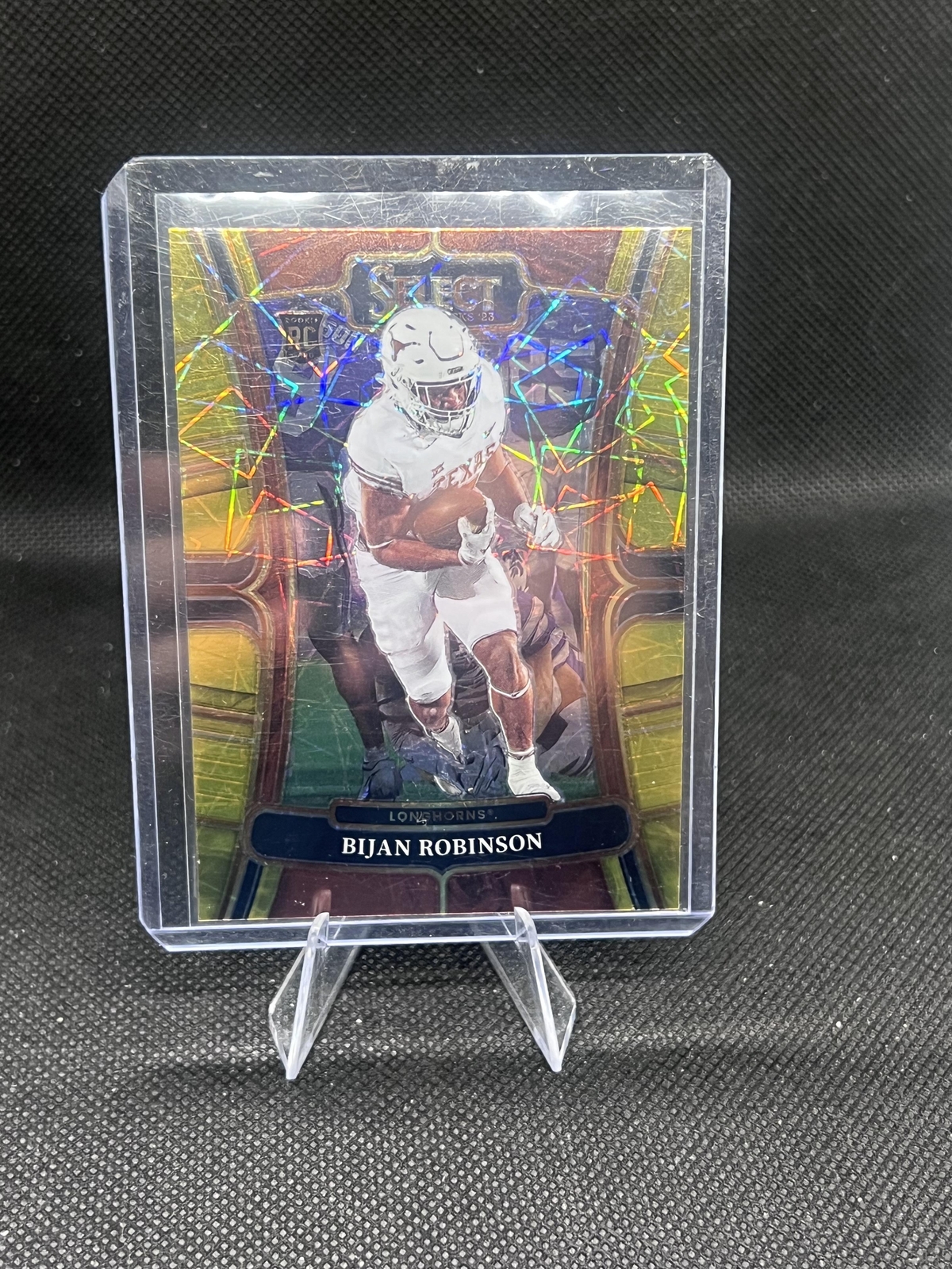 2023 Panini Select Draft Picks #9 Bijan Robinson Gold Lazer Prizm
