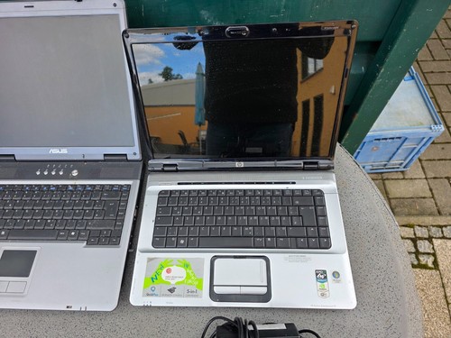 4 x Laptop Konvolut /HP /Asus/ Toschiba /Fujitsu/Siemens ungeprüft Teile - Bild 2 von 14