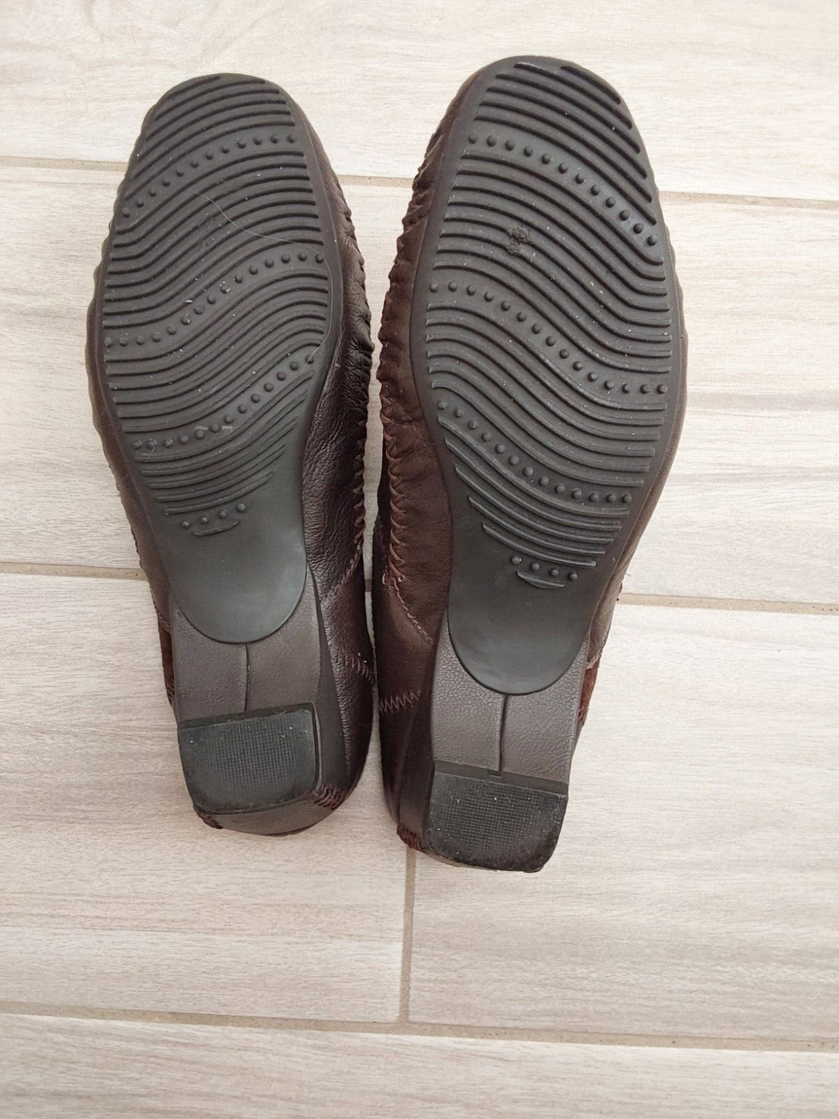 White Mountain Multi Brown Patchwork Slip On Low … - image 6