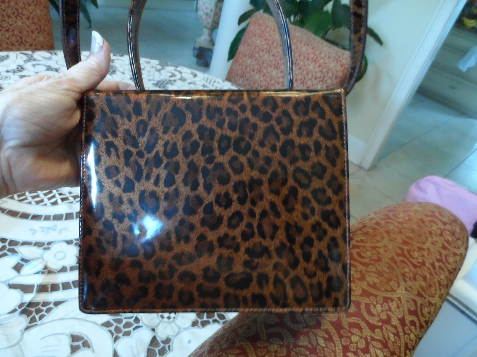 Bandolera/cartera Escada marrón estampado de leopardo charol Foto 4 de 4