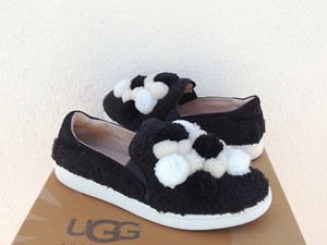 all pink vans slip ons