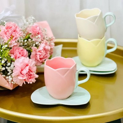 Tulpenförmige Keramiktasse Tee Kaffee Untertasse Vintage Design