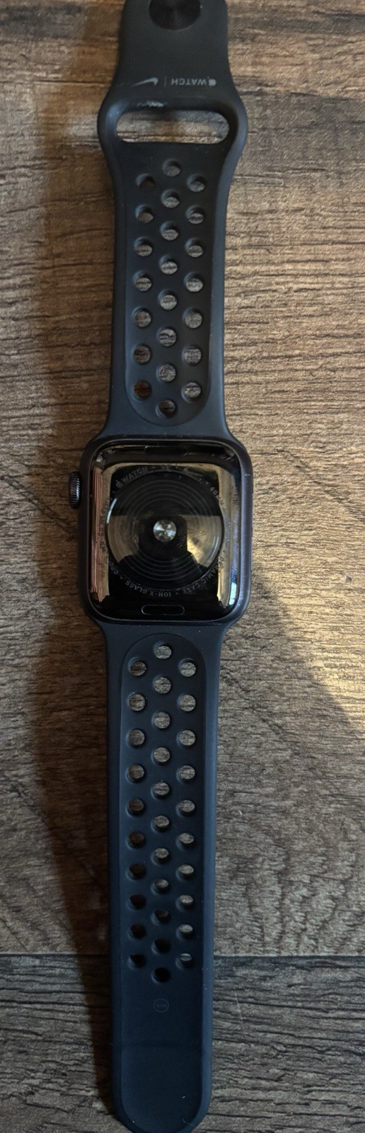 Apple Watch SE 40mm GPS Smartwatch-image