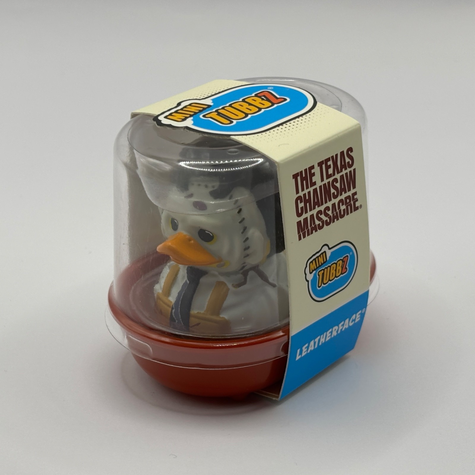 TUBBZ Horror Texas Chainsaw Massacre - Leatherface – Mini-Sammelfigur, 5 cm | Offiziell lizenzierte Texas Mini-Vinylfigur – mit Badewannen-Display, ideal zum Sammeln, Ausstellen und Verschenken - Bild 2