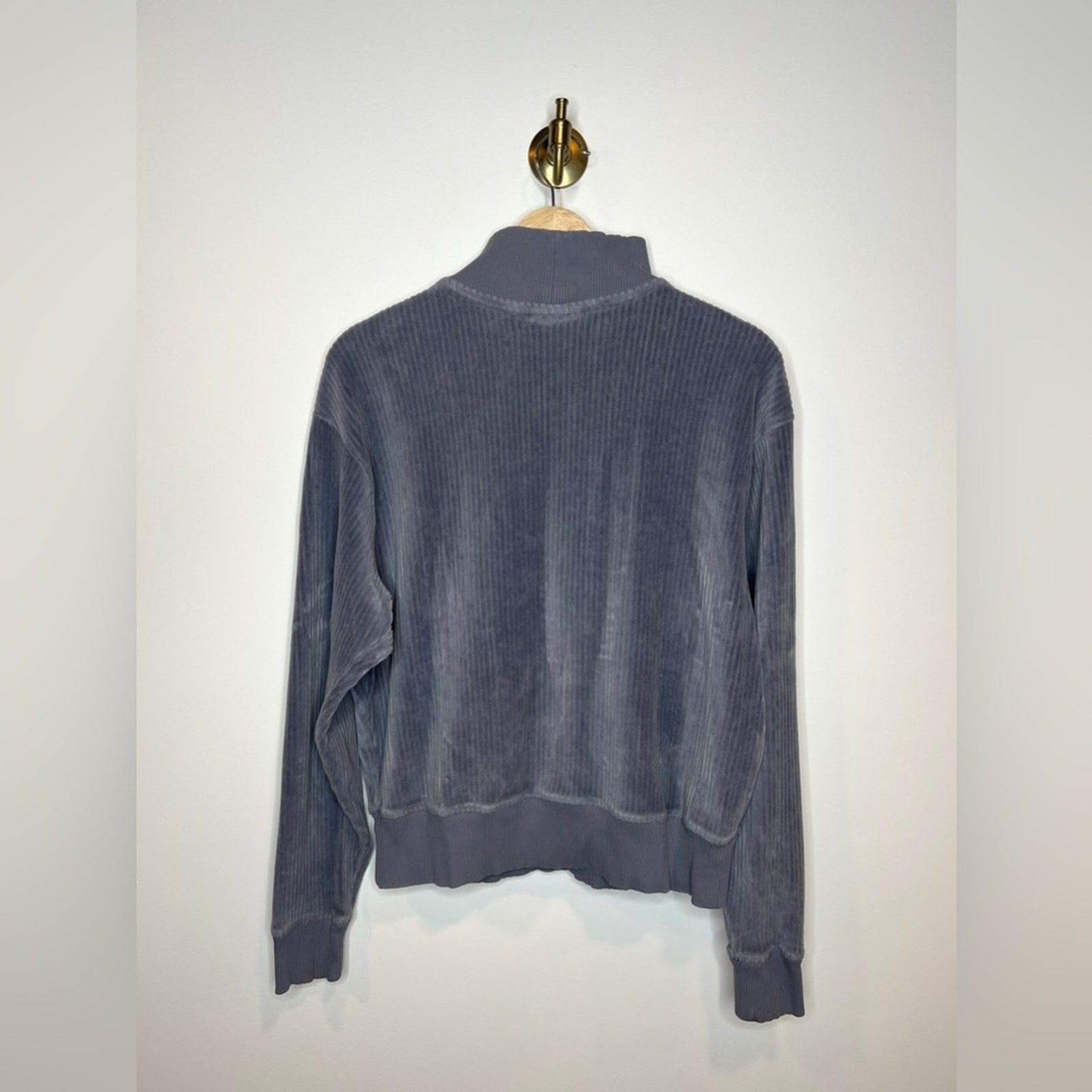 Universal Thread Velour Ribbed Half Zip Pullover … - image 3