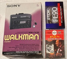 Sony WM-FX28 Walkman Cassette Player/ AM/FM Digital Radio. Original Box VGC &PWO