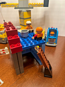 Duplo Lego Construction sets 4988 4976  10812 Huge Lot EUC