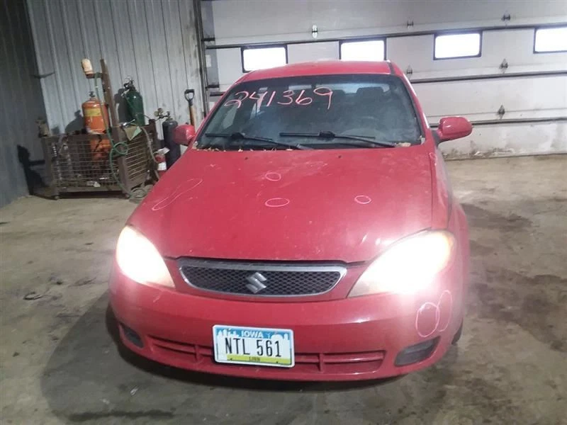 Radiador compatible con 04-08 FORENZA 2041245 Foto 2 de 4