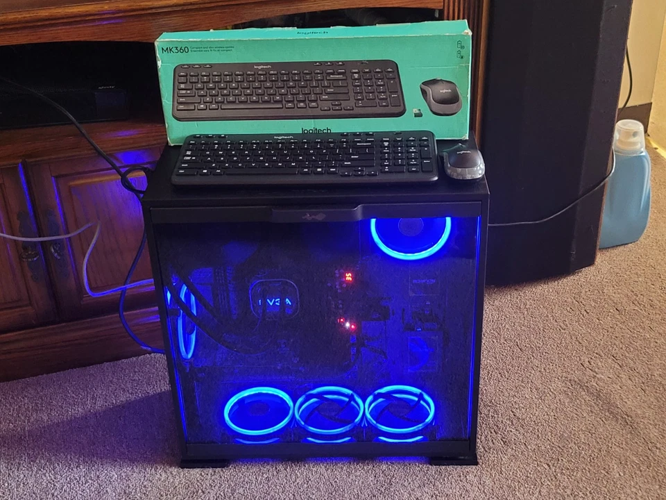 PC de escritorio gaming a medida Foto 4 de 4