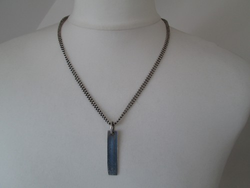 GUCCI STERLING SILVER RECTANGULAR PENDANT 4.5cm LONG & 20.5" DOUBLE BEAD CHAIN