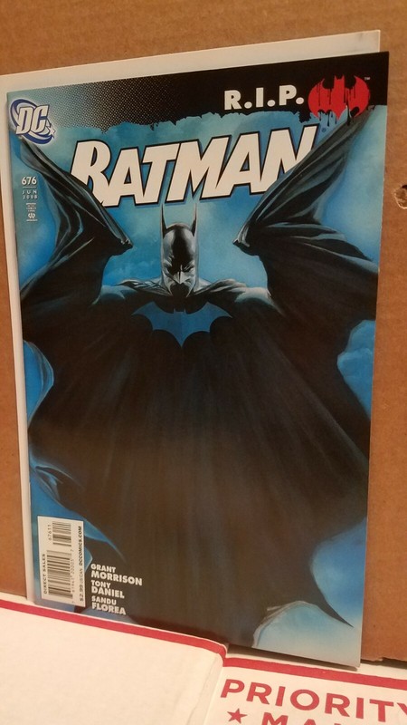  D.C. Comics "Batman (R.I.P.)" Issue #676 June 2008 (VF+)