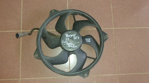 Lager2R3)) Peugeot 307 2,0 100kw Bj.01-05 Lüfter Kühlerlüfter Lüfterrad