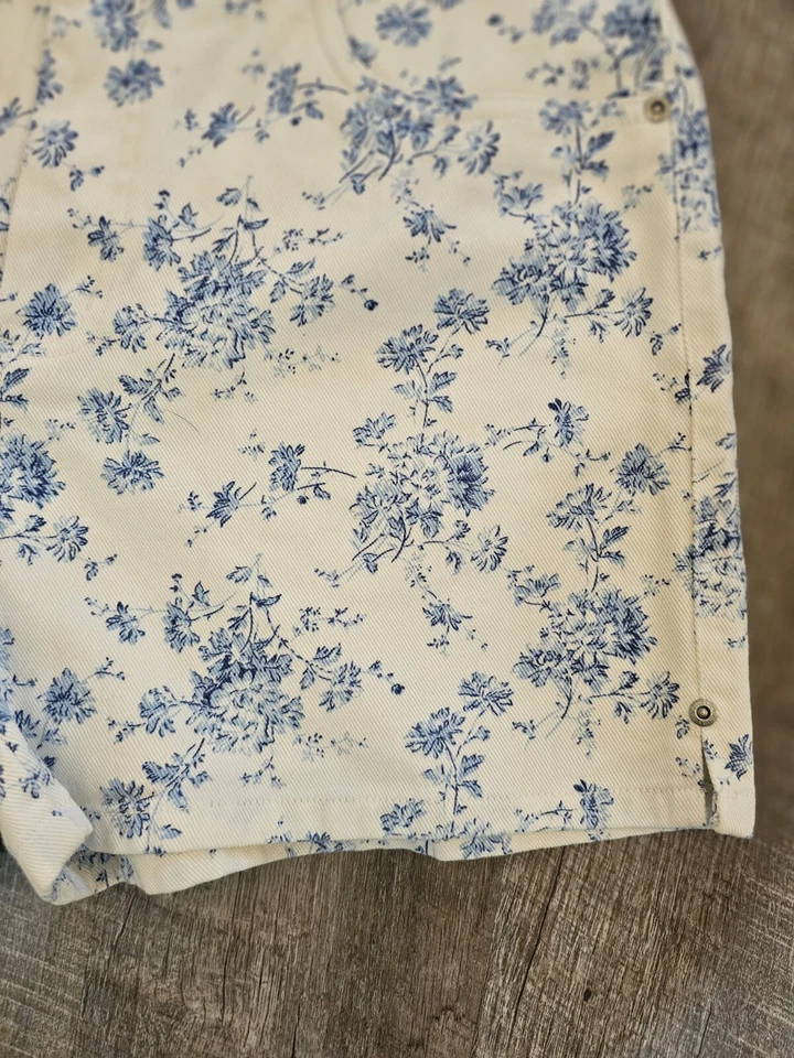Pantalones Cortos Vaqueros Vintage Y2K Floral Bordado Tiro Alto LA Blues 10 Cortos Foto 2 de 4