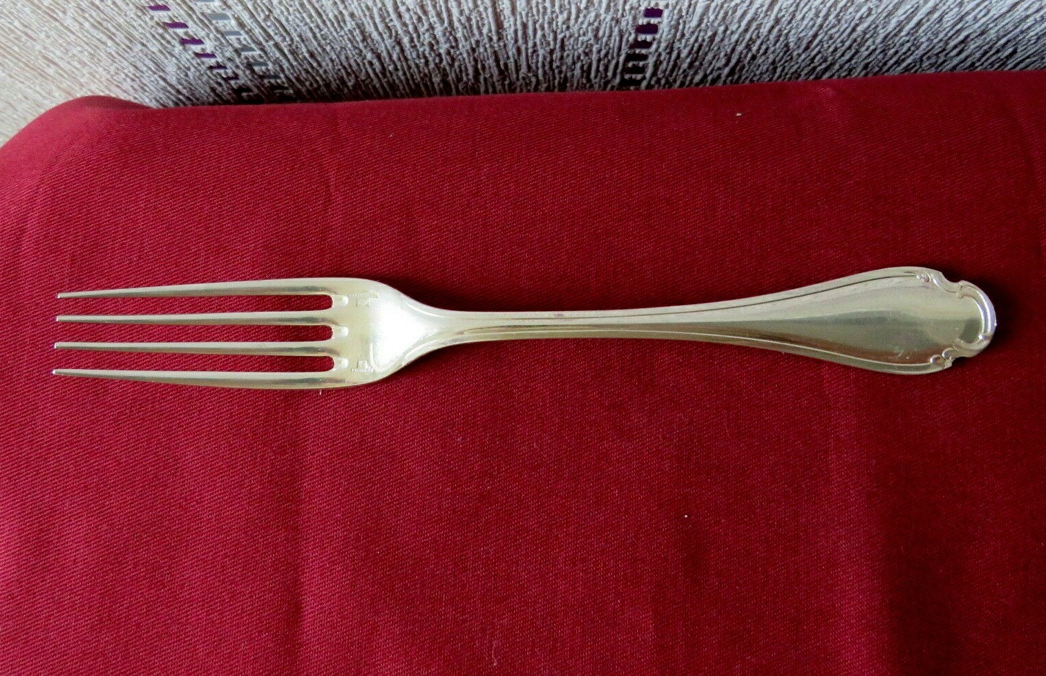 Christofle: Tenedores de Mesa de Metal Plateado Modelo Pompadour