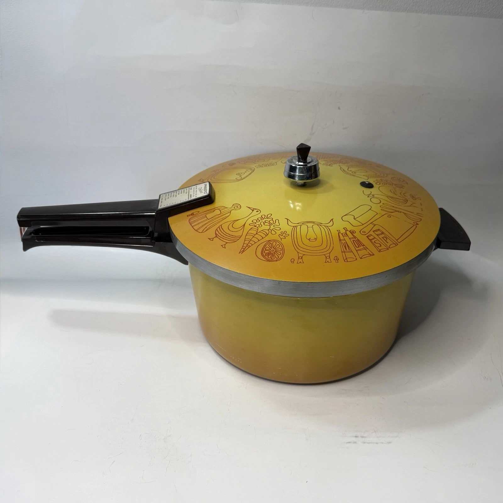 Vintage Presto Harvest Gold Pressure Cooker A623A 4 Qt Complete with Jigger Used