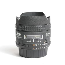 Nikon AF-D 16mm F2.8 Fisheye obiettivo grandangolare attacco F - LEGGERE BENE