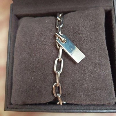 New Unused Gucci Bracelet Chain Silver Steel Plate Lobster Belt With Box