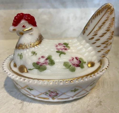 Vintage Westmoreland Charleton Hen on Nest Hand Painted Roses White Milk Glass