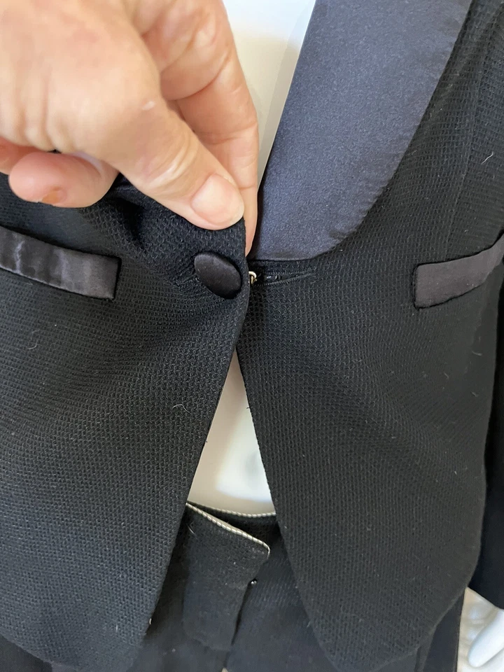 ARMAND BASI ¡NUEVO! Traje chaqueta y pantalón de mujer de viscosa/lana negra de 2 piezas 40 EUR Foto 3 de 4