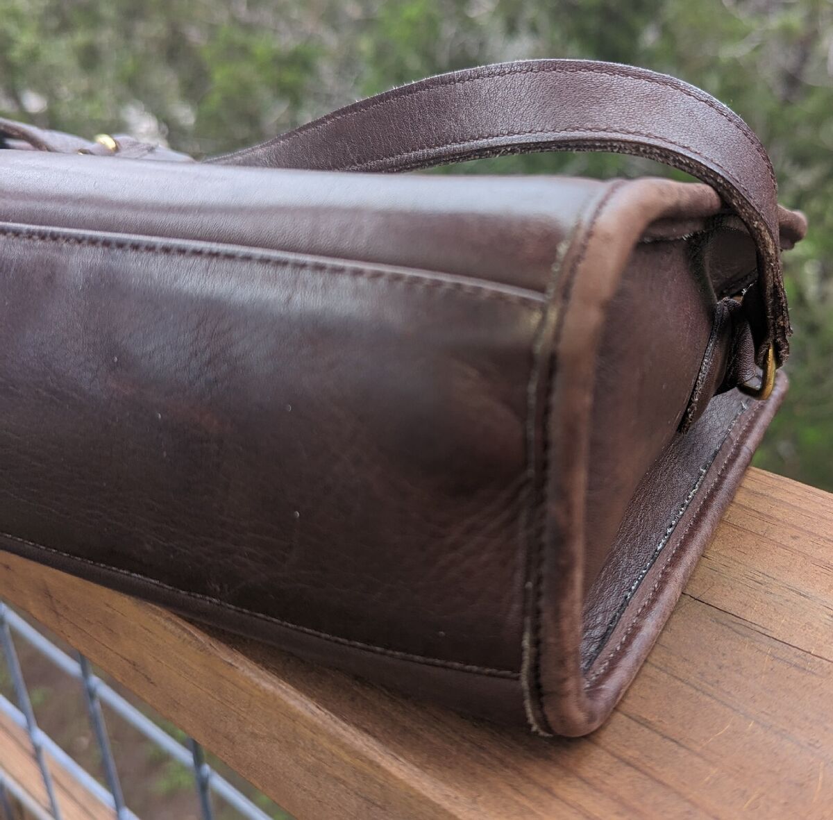 Vintage 1980s COACH Mocha Dark Brown Leather SWAGGER Vintage 1980s COACH Mocha Dark Brown Leather SWAGGER