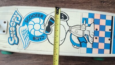 Vintage NASH SNOOPY SCOOTER SKATEBOARD CLUB Peanuts Schulz
