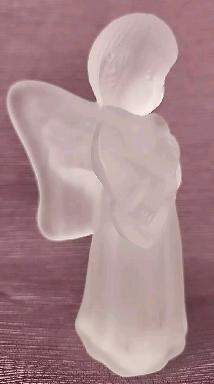 Picture 4 of 9