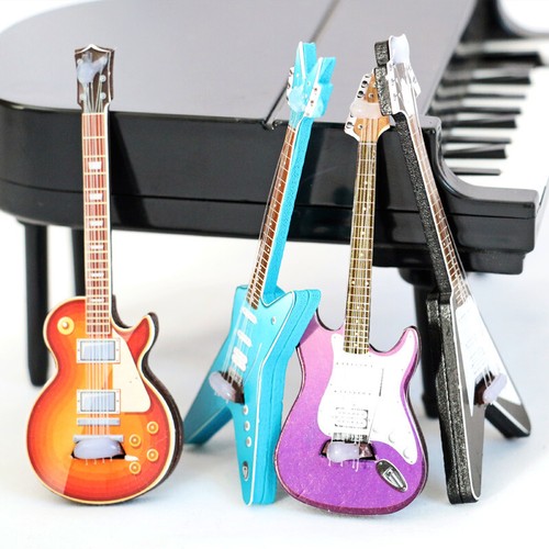 4PC 1:12 Scale Dolls House Miniatures Accessories Musical Guitar Rock Band Party - Picture 2 of 6