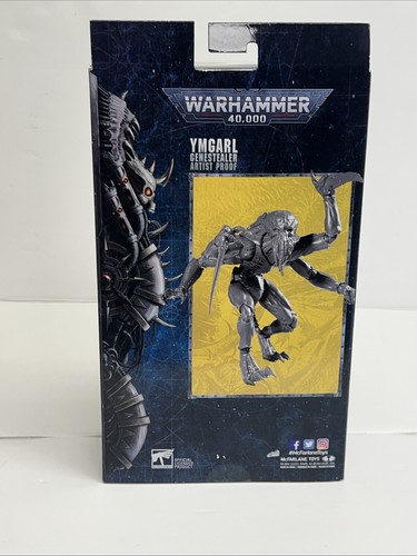 McFarlane Toys Figure - Warhammer 40,000 S4 - YMGARL GENESTEALER (Artist Proof) - Picture 9 of 9